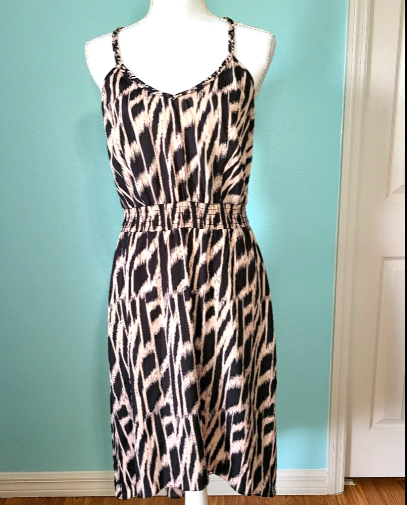 EUC Charlie and Jade Dress